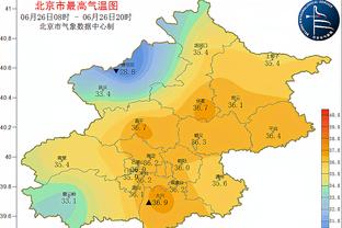 打铁后及时调整！里夫斯8中3得14分6板5助 下半场3投3中得12分